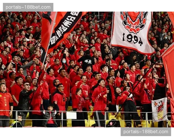 罗慕洛角球助攻再显功力 成都核心组织能力保障进攻创造力