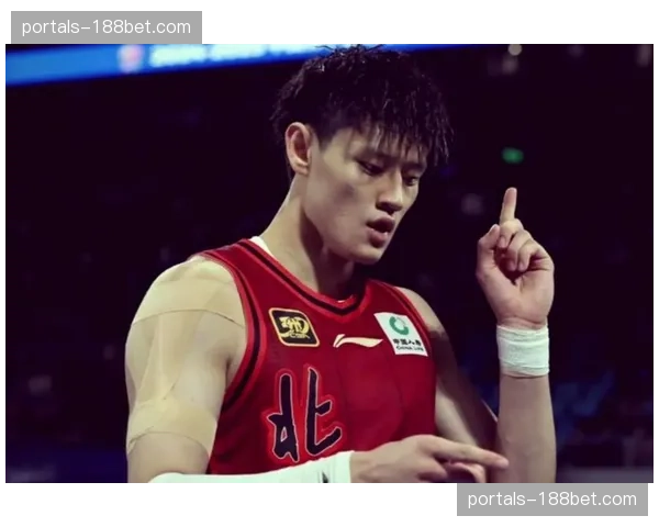 北京锋线曾凡博昨日参与合练 但复出时间仍需综合评估